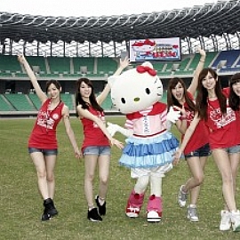 HELLO KITTY] 7n