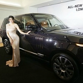 20~AХvֹd@ RANGE ROVER bn